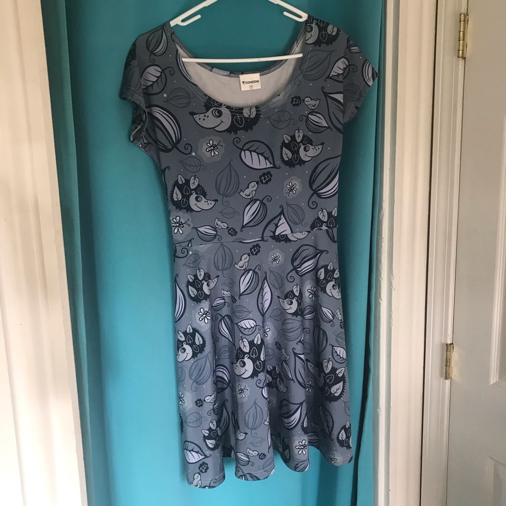 Cow Cow Hedgehog and Sleepy Bird Short Sleeve Dress